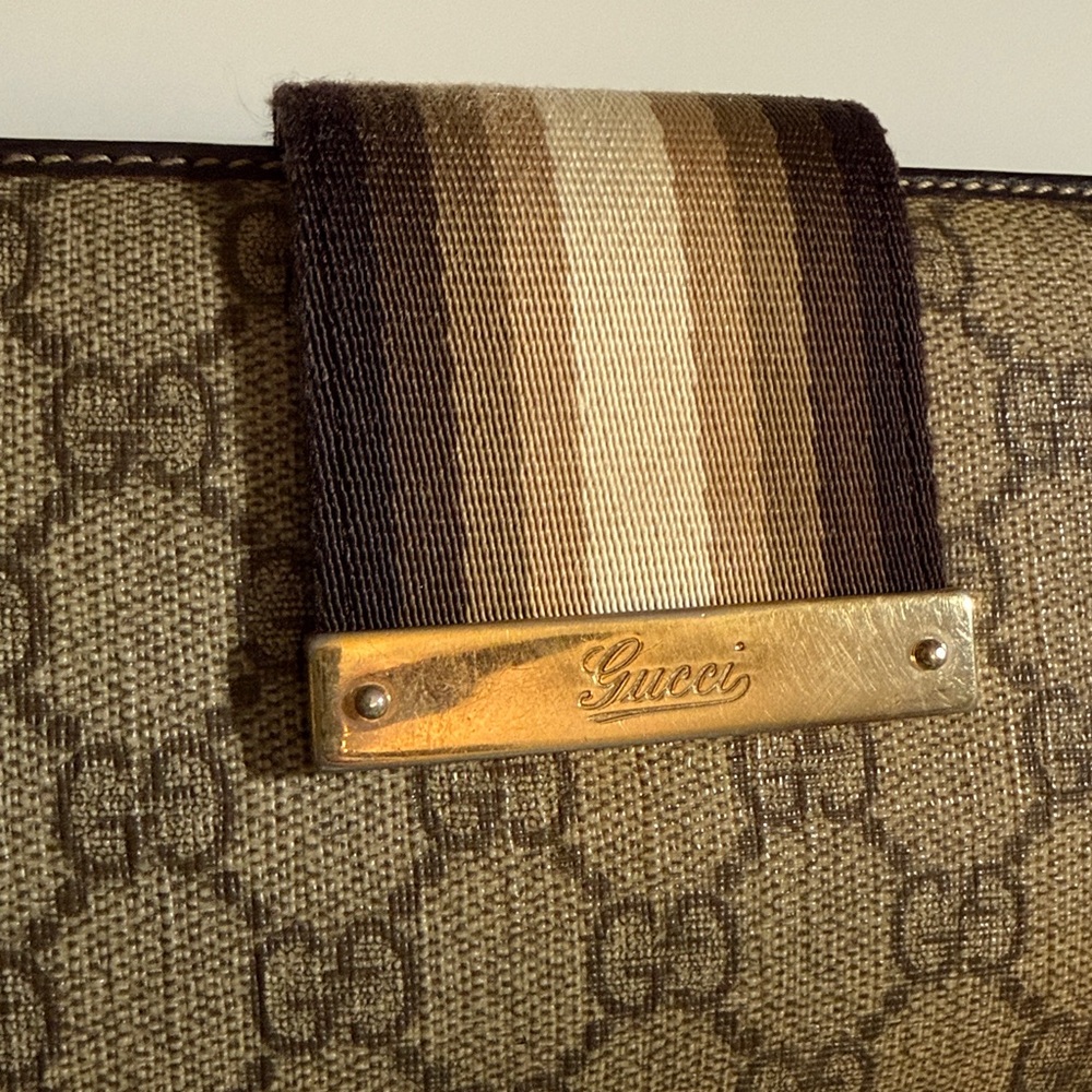 Gucci GG Monogram Long Wallet with Striped Flap Closure - Picture 3 of 8